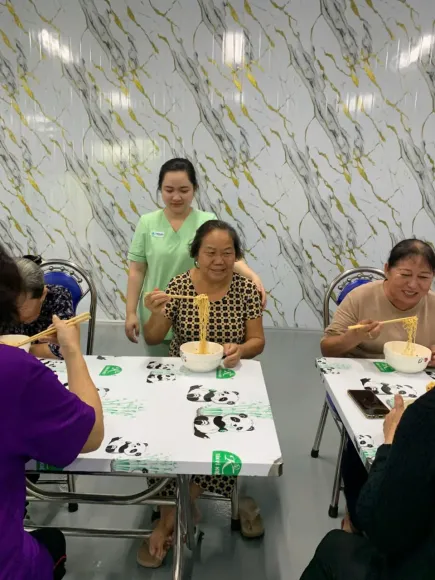 TRUNG TÂM DƯỠNG LÃO VIỆT MỸ